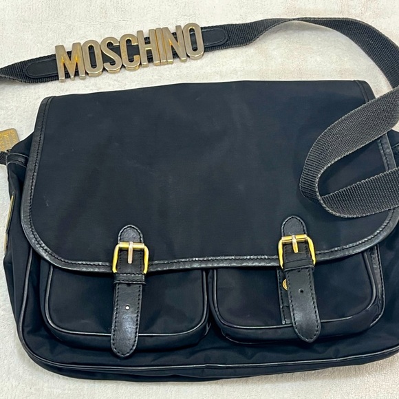 Moschino Nylon Messenger Bag vintage - Picture 2 of 13